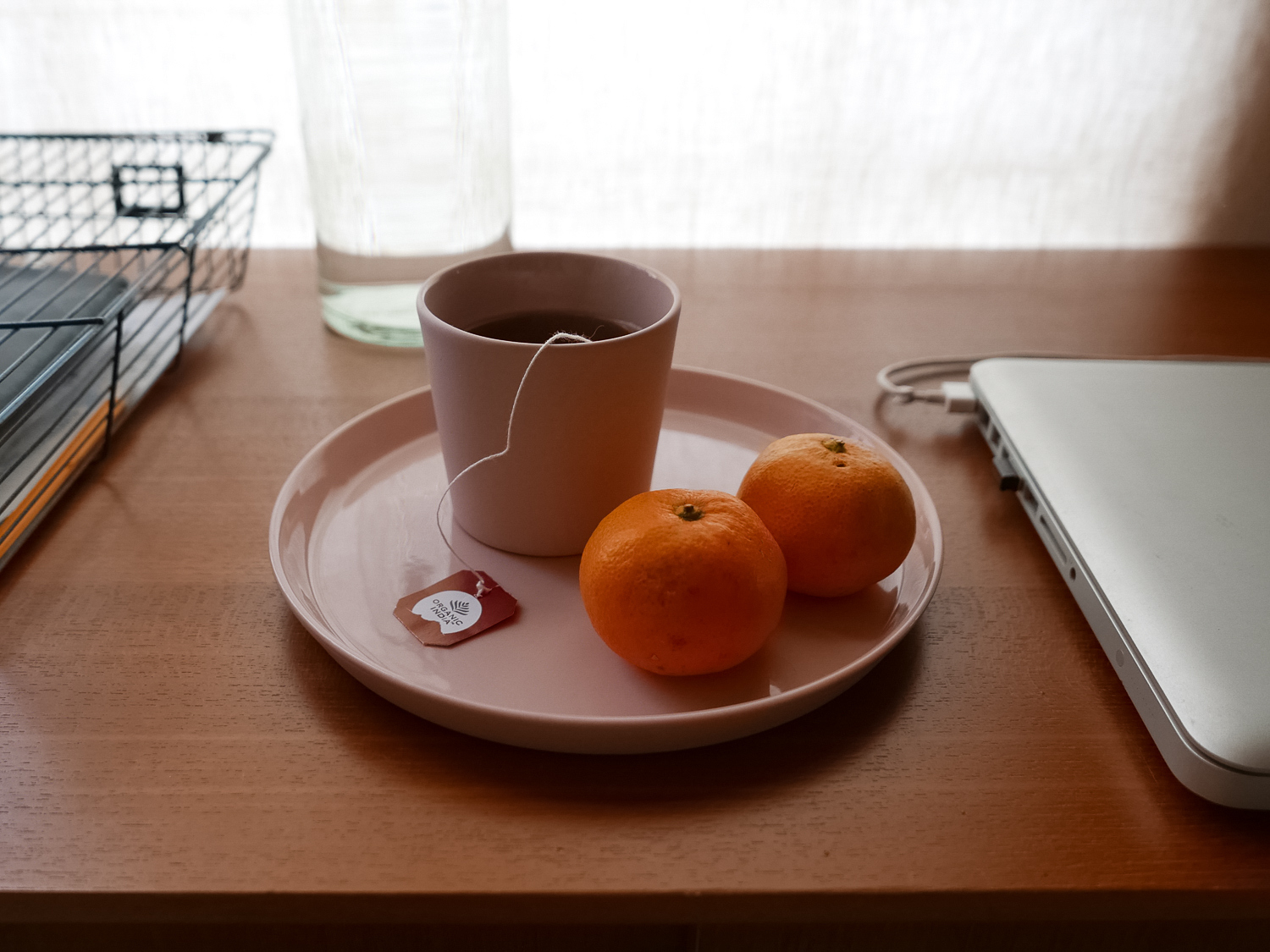 Tea, Orange, PLATE pink, TUMBLER pink