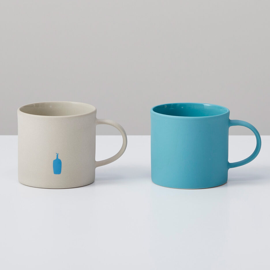 BLUE BOTTLE COFFEEとのコラボレーションアイテム「ストーンマグ」が登場。