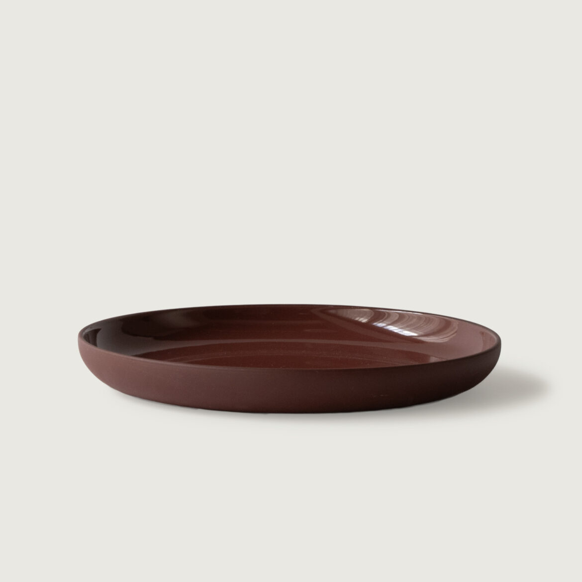 STONEWARE ROUND PLATE M bordeaux