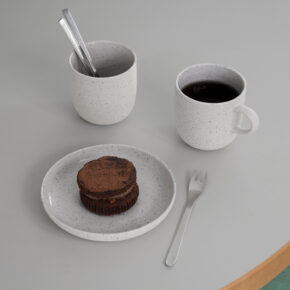 lifestyle GRAIN on the table
