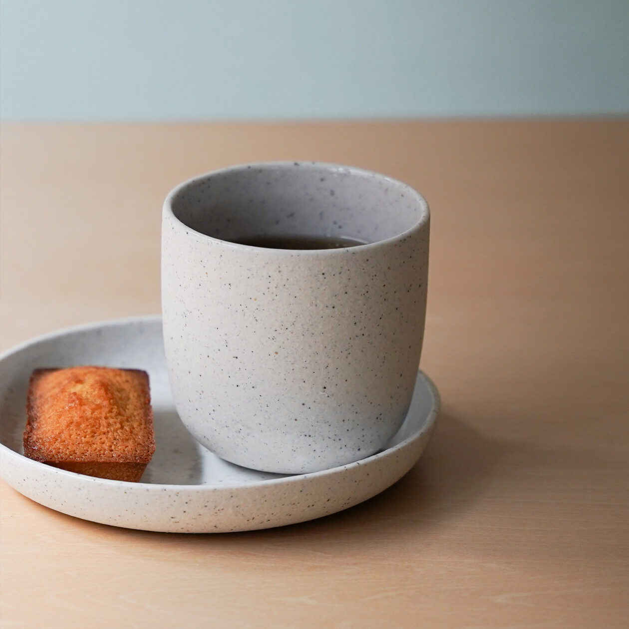lifestyle GRAIN on the table