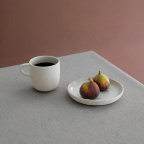 lifestyle GRAIN on the table